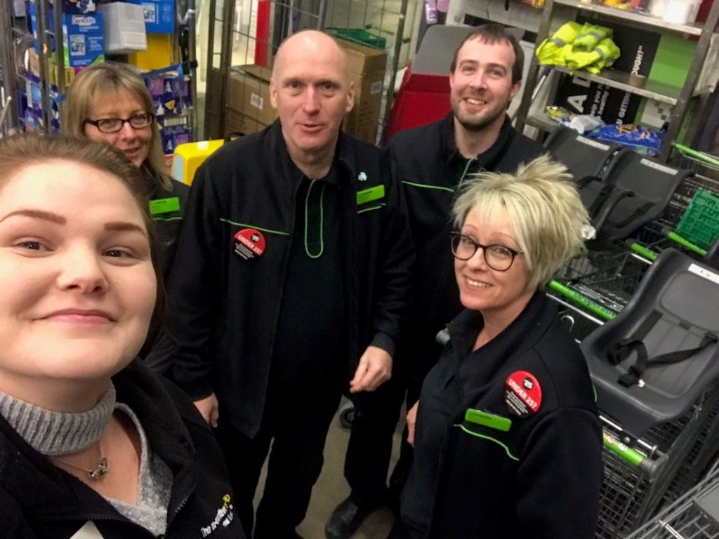 Eastern Membership team help food stores to support communities