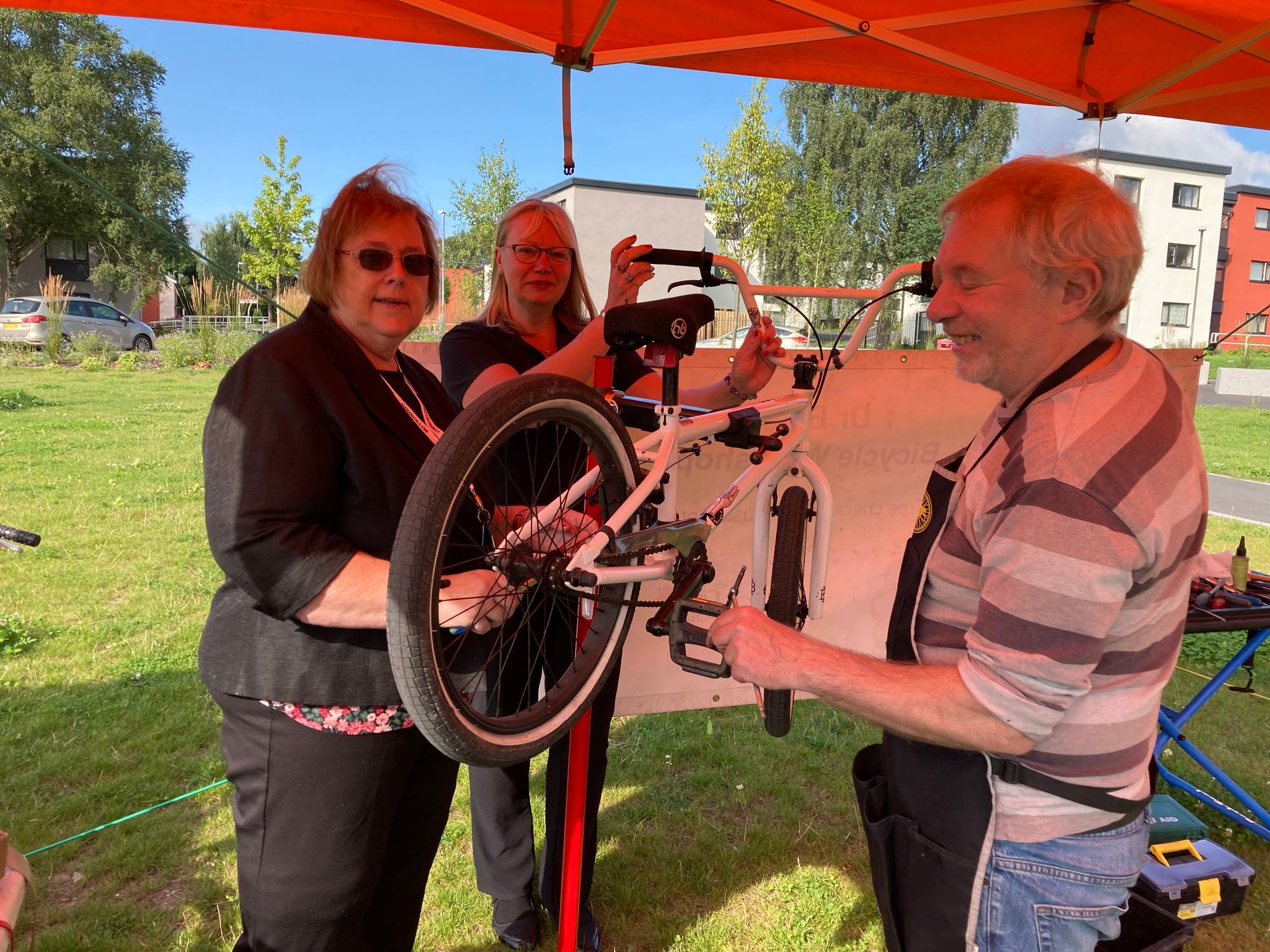 Bike repairs a winner in Grangewood, Chesterfield