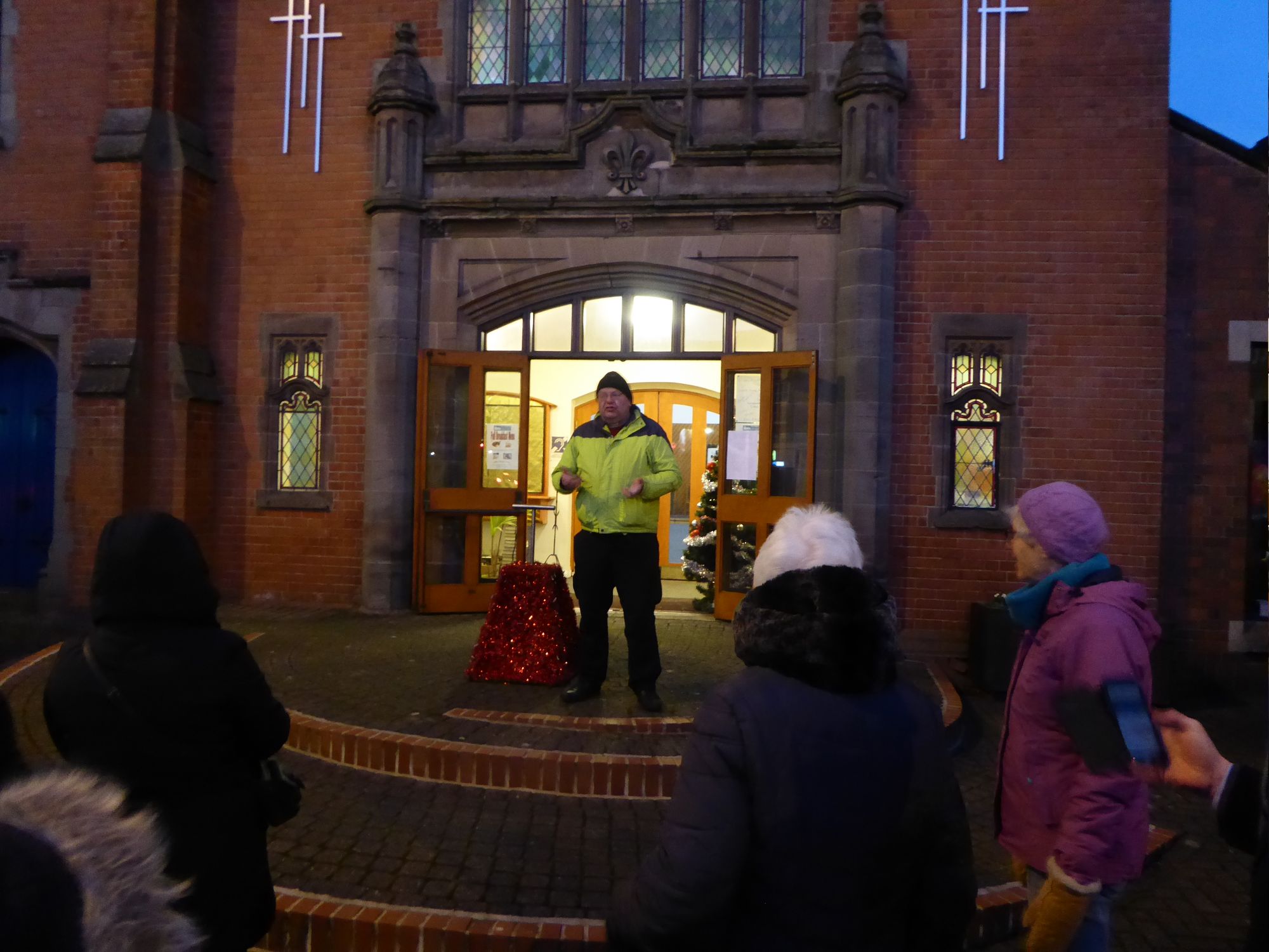 Co-op helps bring Christmas Cheer to Cotteridge