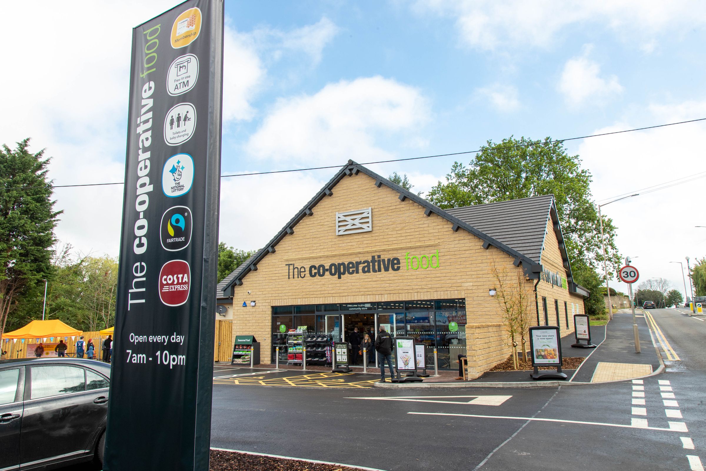 Central England Coop opens new £1.85m store creating 15 new jobs